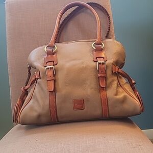 Dooney & Bourke purse